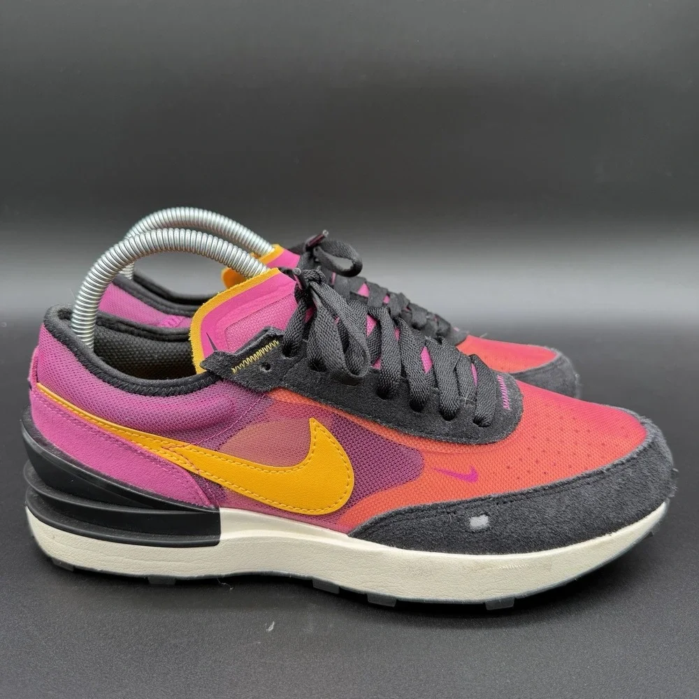 Nike‎ Waffle One Fuchsia Athletic Sneakers Running Shoe DC0481-600 Youth Size 7Y